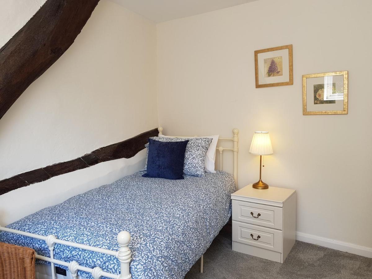 Cruck Cottage Пикеринг Экстерьер фото
